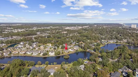 107 Harbor Lights Dr, Surfside Beach, SC 29575 photo 5