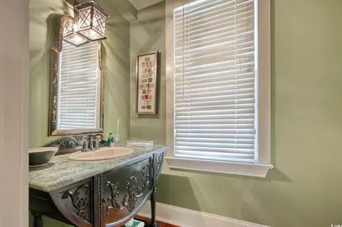 307 Queen St, Georgetown, SC 29440 photo 8