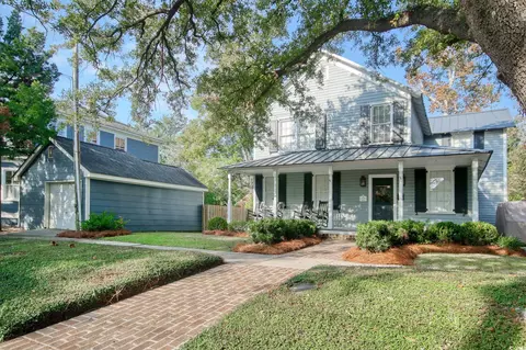 307 Queen St, Georgetown, SC 29440 photo 2
