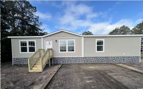 3641 Wayside Rd, Conway, SC 29527