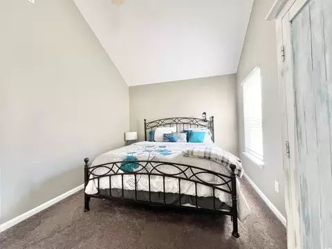 Bedroom - 423 Ocean Palms Dr, Surfside Beach, SC 29575 photo 3 of 4