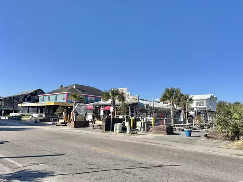 Exterior - 423 Ocean Palms Dr, Surfside Beach, SC 29575 photo 8 of 8