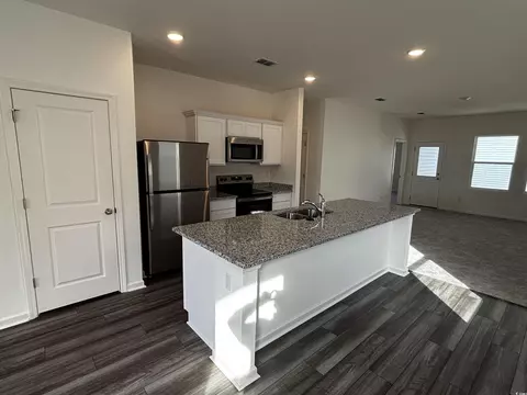 304 Cornhusker Dr, Conway, SC 29526 photo 2
