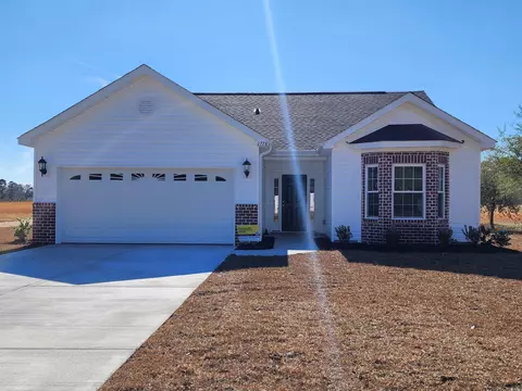 2778 Daisy Rd, Loris, SC 29569