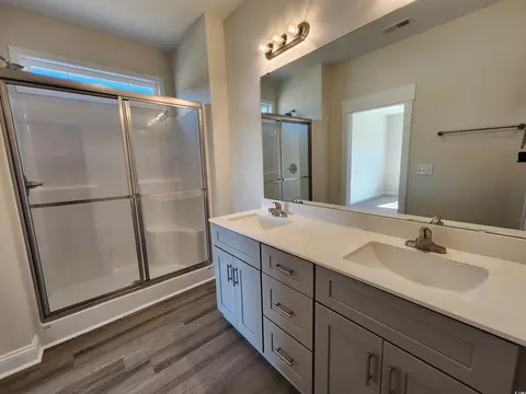 Bath - 2802 Daisy Rd, Loris, SC 29569 photo 6 of 6