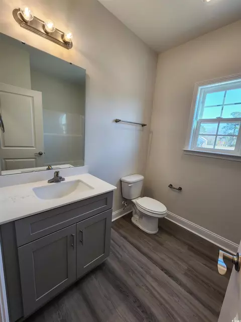 Bath - 2802 Daisy Rd, Loris, SC 29569 photo 1 of 6