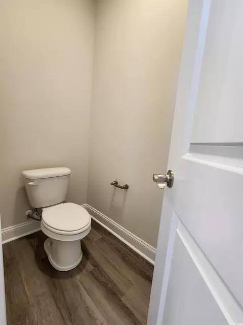 Bath - 2802 Daisy Rd, Loris, SC 29569 photo 5 of 6