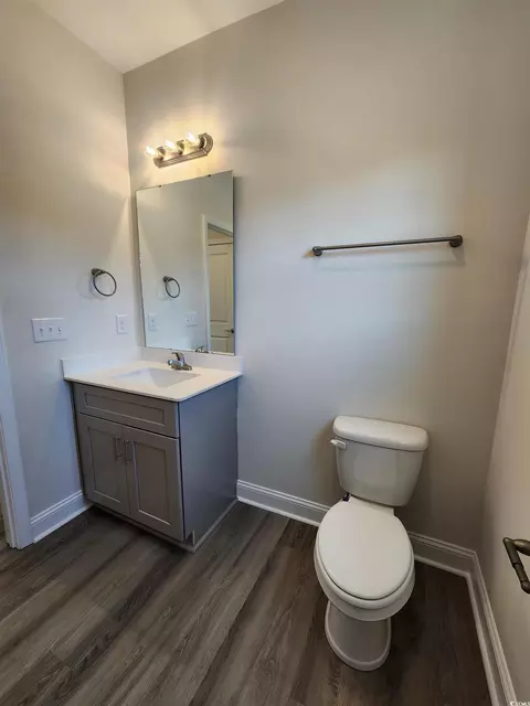 Bath - 2802 Daisy Rd, Loris, SC 29569 photo 3 of 6