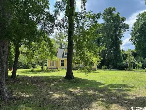 Exterior - 2708 Main St, Loris, SC 29569 photo 2 of 6