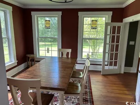 Dining - 2708 Main St, Loris, SC 29569 photo 1 of 2