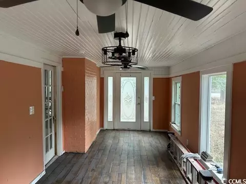 Entry Way - 2708 Main St, Loris, SC 29569 photo 7 of 7