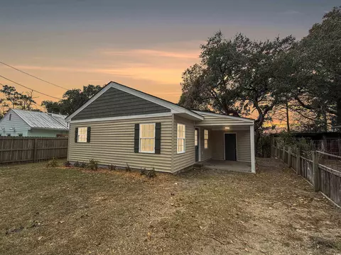 1364 Harbor St, Georgetown, SC 29440