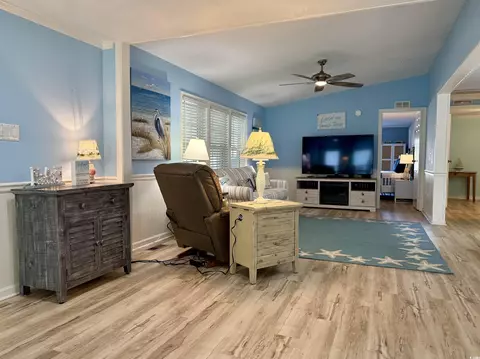519 Meadowlark Dr, Surfside Beach, SC 29575 photo 5
