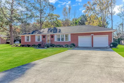 5080 Forest Dr, Loris, SC 29569