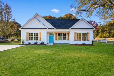 616 Bay St, Aynor, SC 29511