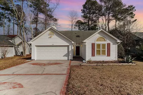 422 Nature Trail Dr, Little River, SC 29566