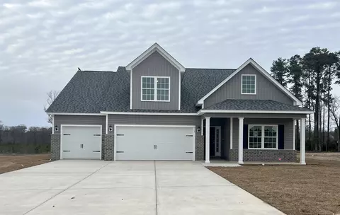 312 Hayloft Cir, Conway, SC 29526