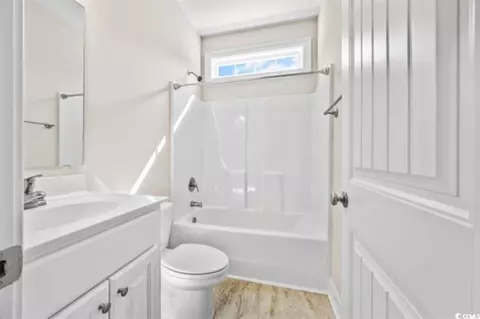 Bath - 641 Timber Creek Dr, Loris, SC 29569 photo 2 of 3