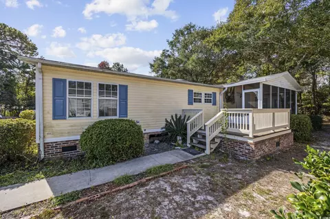 873 Whaler Pl, Murrells Inlet, SC 29576