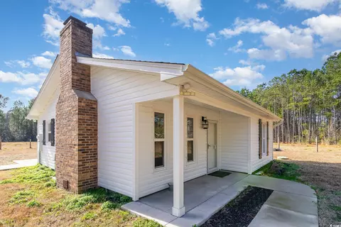 3156 Daisy Rd, Loris, SC 29569