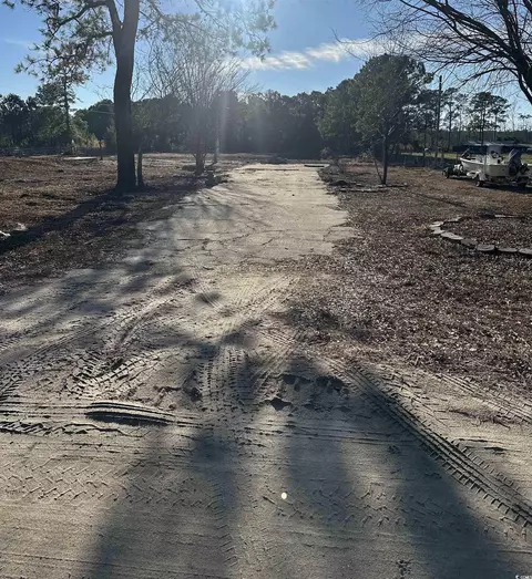 515 Quartermaster Dr, Loris, SC 29569
