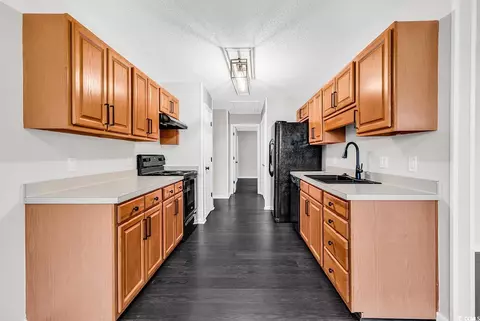 Kitchen - 1900 Shell Ct, Surfside Beach, SC 29575 photo 2 of 2