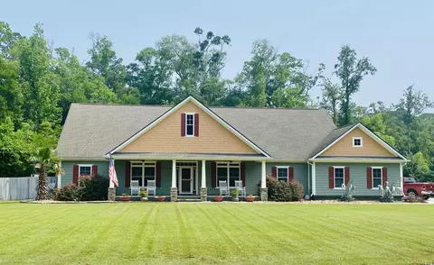 640 Fox Hollow Rd, Murrells Inlet, SC 29576