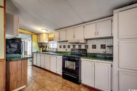 554 Summer Dr, Conway, SC 29526 photo 5