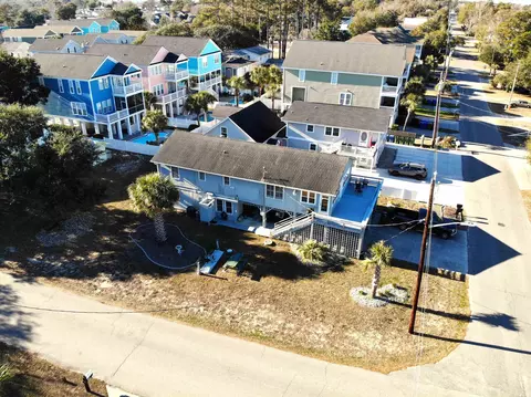 211 15th Ave S, Surfside Beach, SC 29575