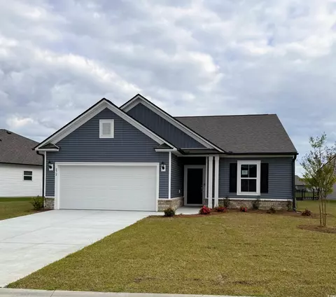 272 Hawks Run Dr, Calabash, NC 28467