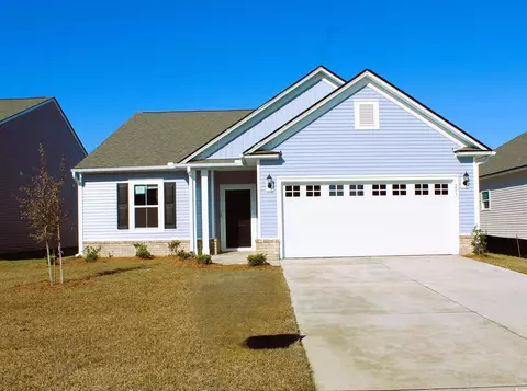 253 Eagle Claw Dr, Calabash, NC 28467