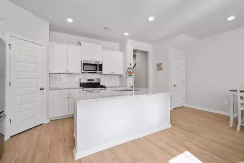 Kitchen - 5371 Knobcone Loop #B, Myrtle Beach, SC 29577 photo 1 of 5