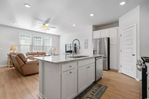 Kitchen - 5371 Knobcone Loop #B, Myrtle Beach, SC 29577 photo 4 of 5