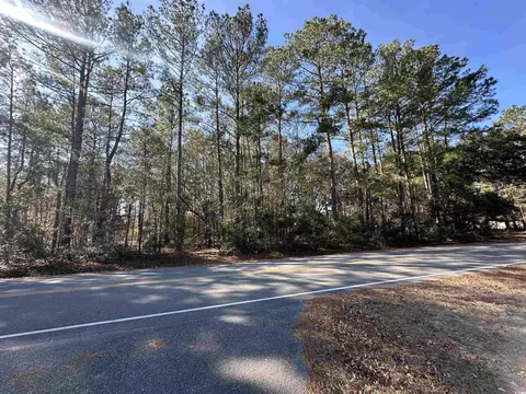 2034 Woodlawn Dr, Conway, SC 29526