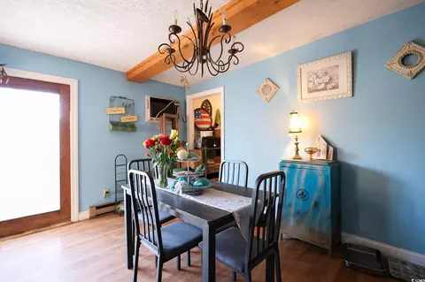 Dining - 916 Maple St, Mullins, SC 29574 photo 1 of 1