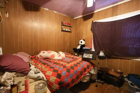 Bedroom - 916 Maple St, Mullins, SC 29574 photo 3 of 3