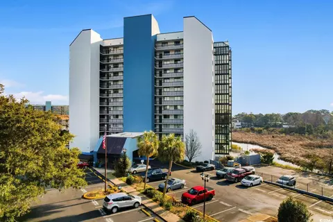 311 69th Ave N #101, Myrtle Beach, SC 29572