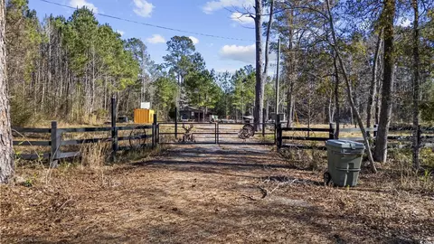 705 Catclaw Rd, Andrews, SC 29510
