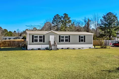 3367 Fries Bay Rd, Loris, SC 29569