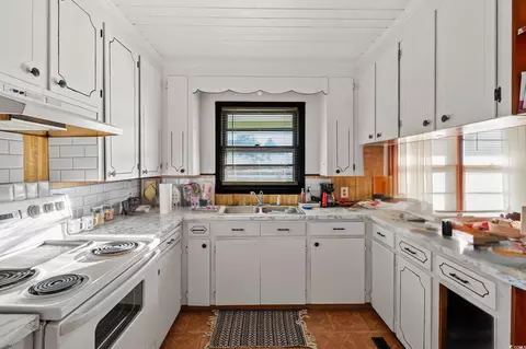 234 W Highway 378, Gresham, SC 29546 photo 9