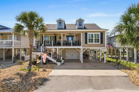 403 36th Ave N, North Myrtle Beach, SC 29582