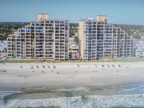 1690 N Waccamaw Dr #807, Murrells Inlet, SC 29576
