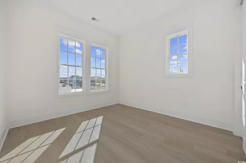 Bedroom - 965 Hackler St #B, Myrtle Beach, SC 29577 photo 3 of 4