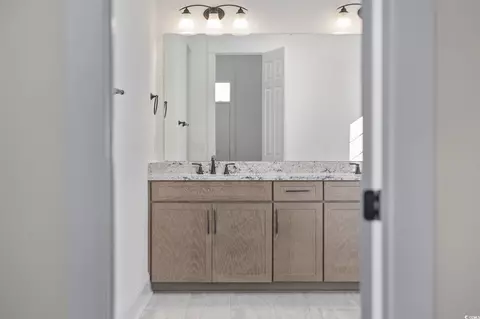 Bath - 965 Hackler St #B, Myrtle Beach, SC 29577 photo 2 of 4