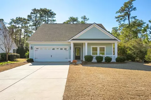 76 Southgate Ct, Pawleys Island, SC 29585
