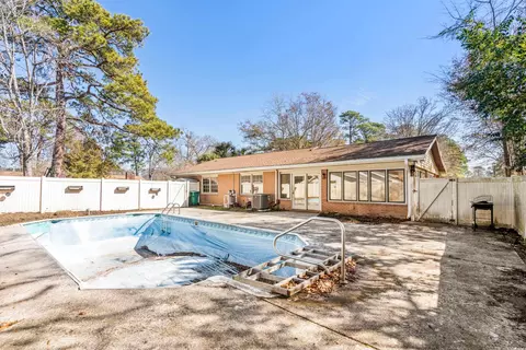 Exterior - 1600 Gibson Ave, Myrtle Beach, SC 29575 photo 4 of 5
