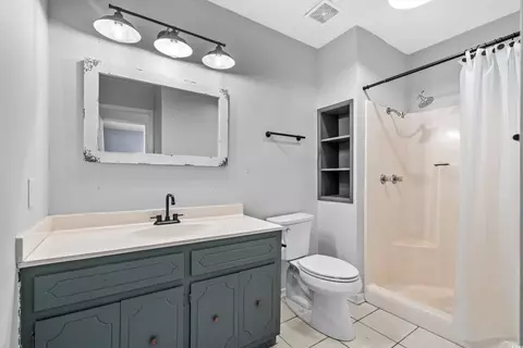 Bath - 1600 Gibson Ave, Myrtle Beach, SC 29575 photo 1 of 2