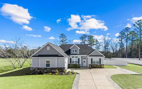 121 Stonehinge Ct, Conway, SC 29526