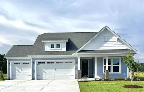 135 Little Cedar Dr, Loris, SC 29569