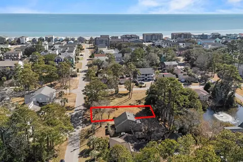 313 8th Ave S, Surfside Beach, SC 29575